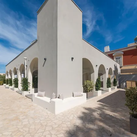 Insula Boutique Hotel-2